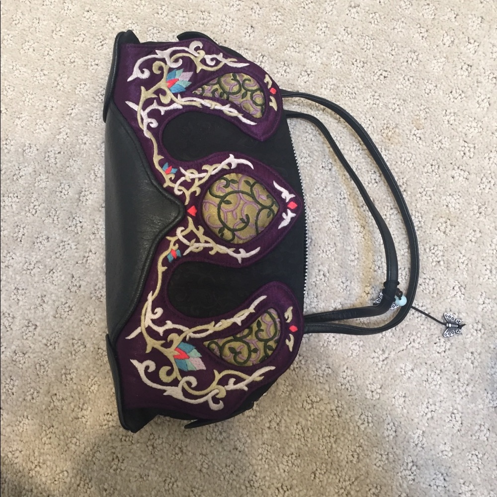 Papillon Handbag - Picture 2 of 5